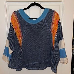 Free people 3/4 sleeve oversized top. Perfect condition.